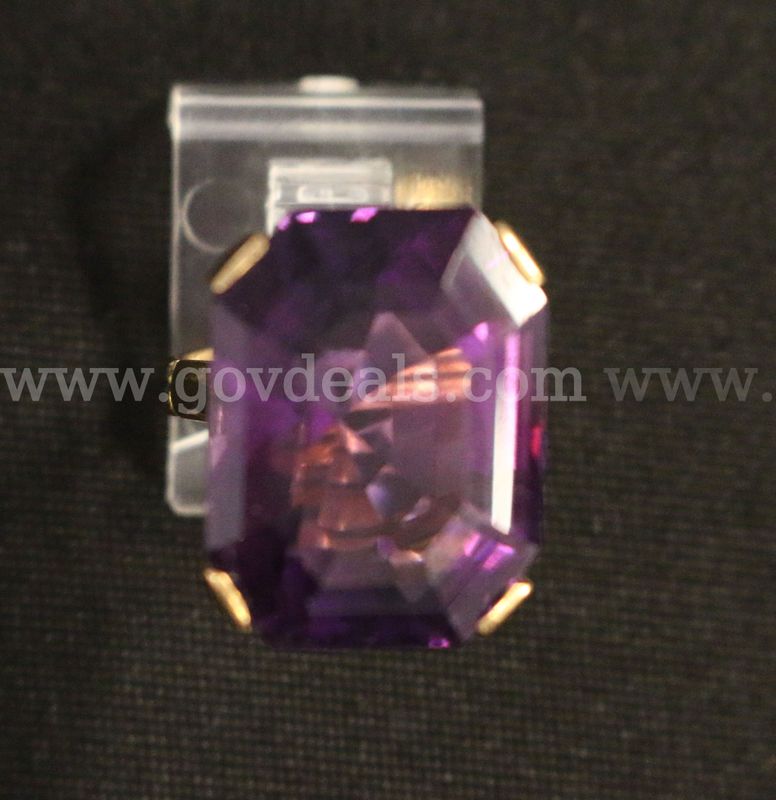 18K Yellow Gold Ring With Large Emerald Cut Amethyst Stone, 10.7 Grams