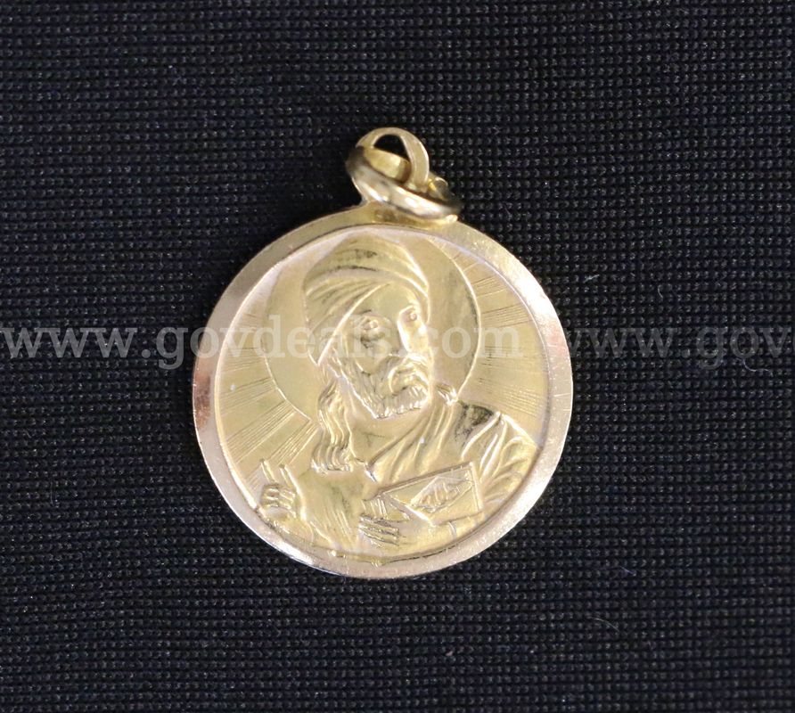18K Yellow Gold Double Sided Religious Design Pendant, 7.5 Grams