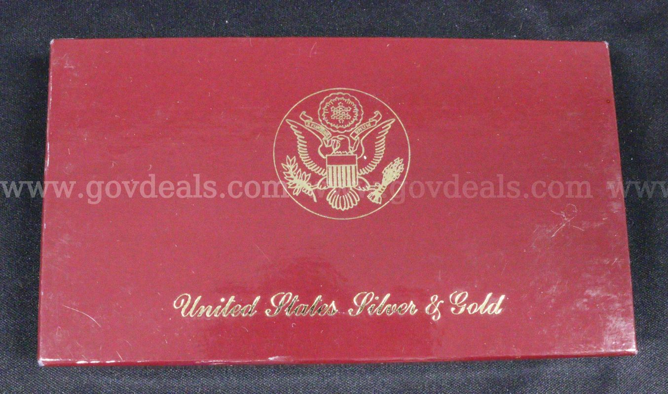 1984 U.S. Silver & Gold Uncirculated Olympic Coin Set