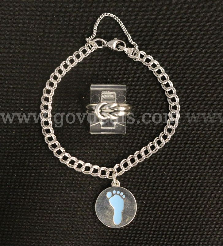 Sterling Silver James Avery Jewelry Set, 14.9 Grams