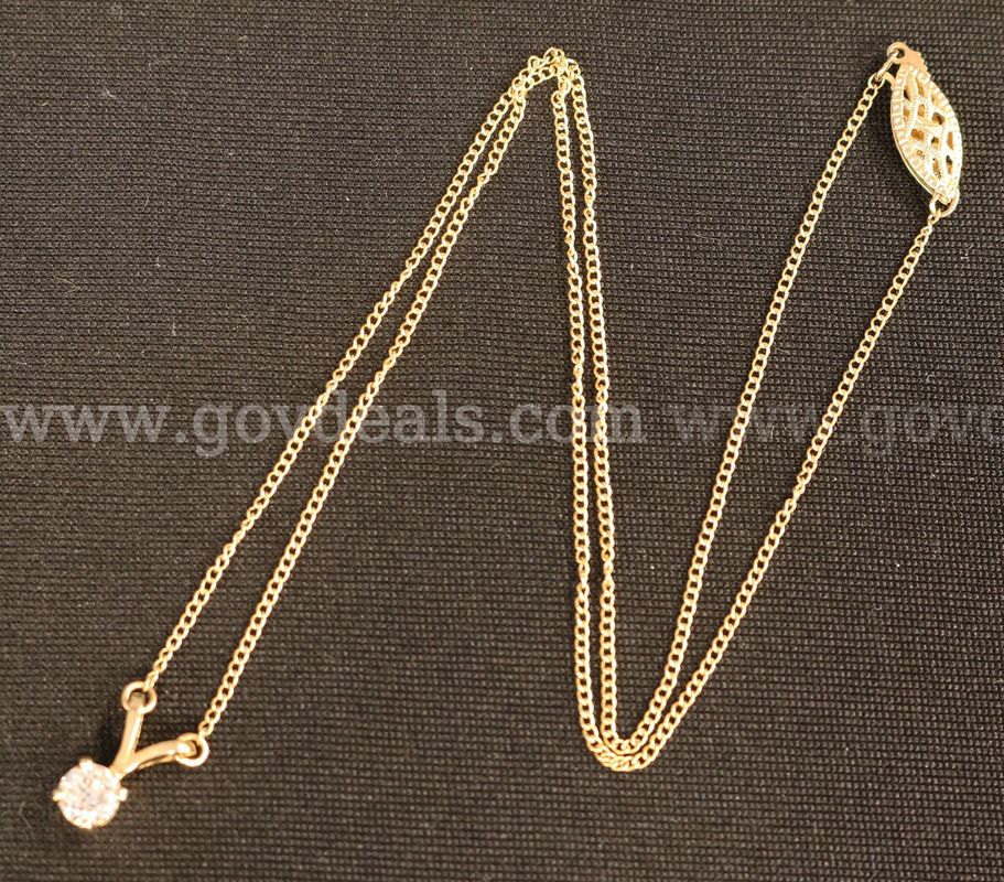 14K Yellow Gold Link Necklace With Diamond Stud Pendant, 2.2 Grams
