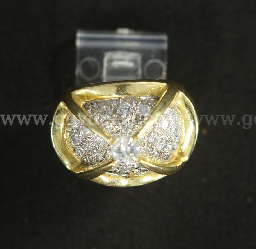 18k Yellow Gold Cluster Design Ring with Diamonds, 15.0 Grams