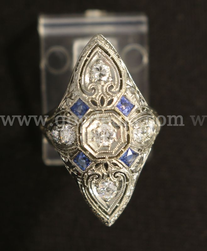 Vintage 18K White Gold Sapphire & Diamond Ring, 3.9 Grams