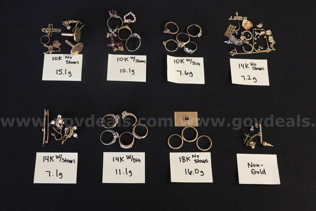 Approximately 56 Pieces of Scrap Gold Jewelry, 74.2 Grams