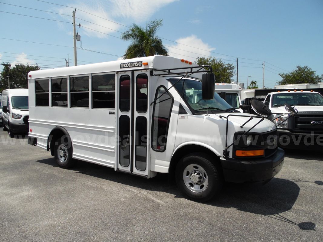 Chevy 3500 Mini School Bus 43,109 Miles