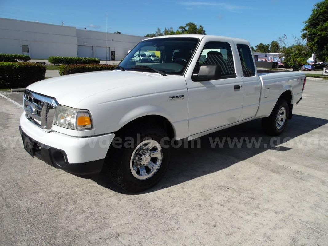 Ford Ranger XLT 4x4 Pickup Truck 4WD