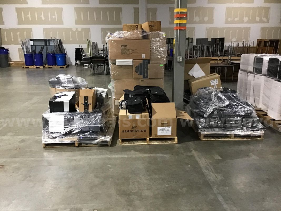 iPad/Laptop cases, monitors, ect
