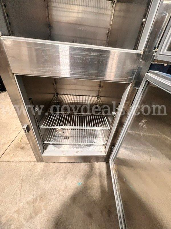 Victory Ultra Spec Commercial Refrigerator/Freezer- Unknown Working Condition