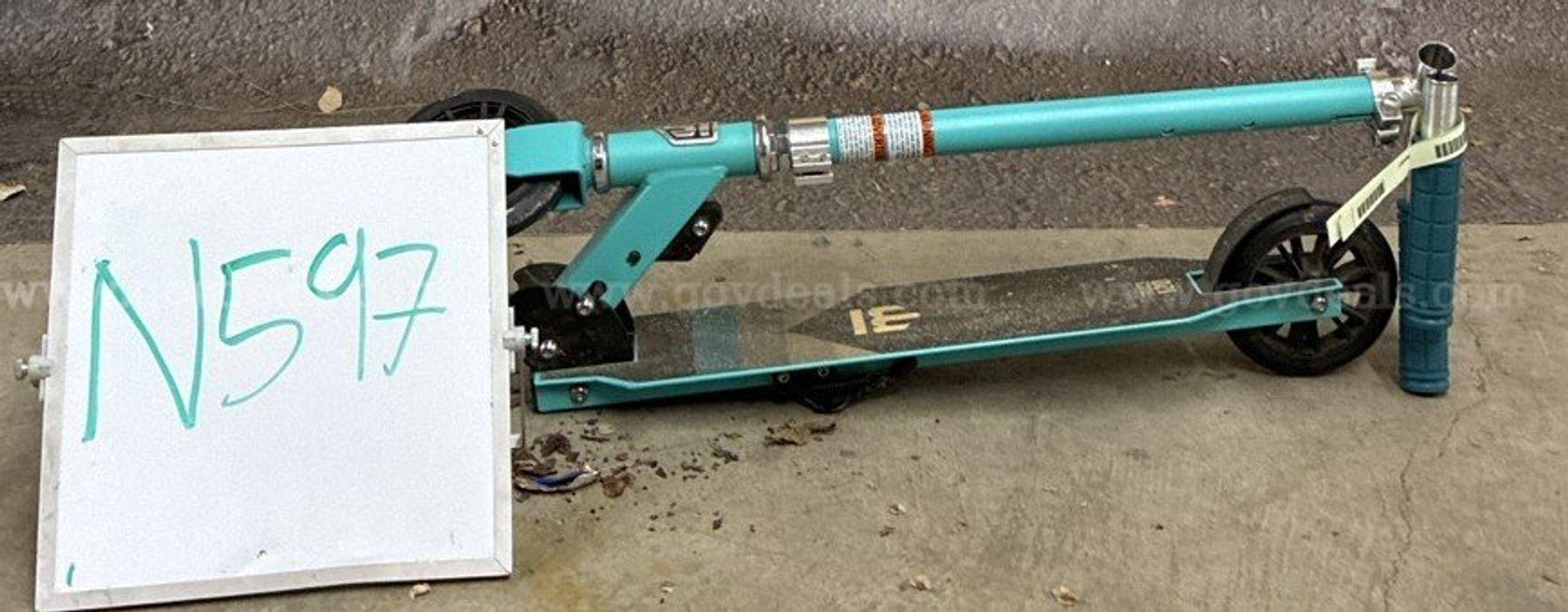 Mongoose Scooter