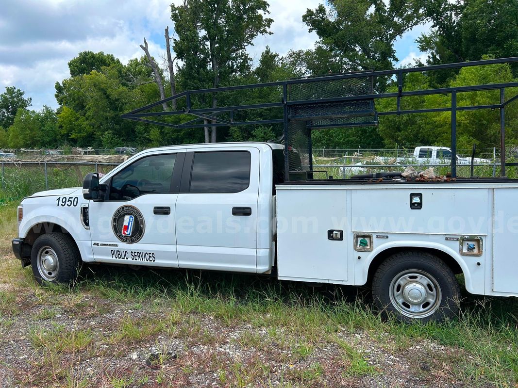 2018 F350 Utility Truck