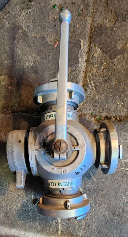 Fire Truck Storz AWG 4 way hydrant assist valve NH to Storz
