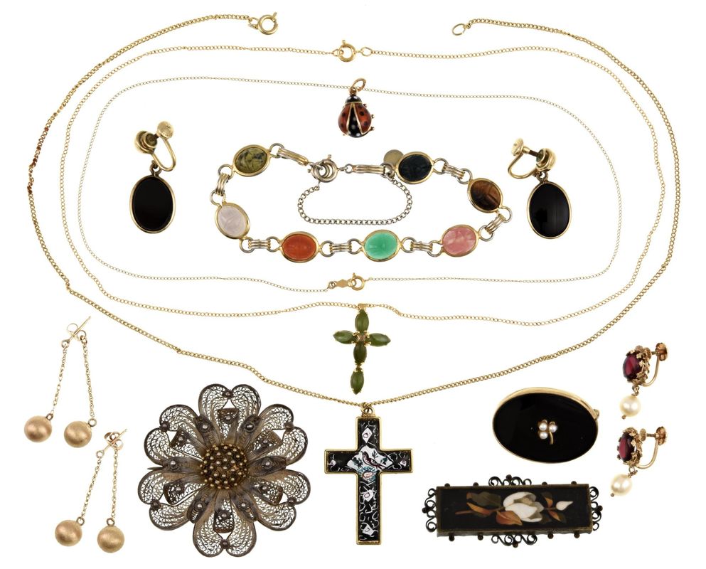Gold, Gold-Filled and Costume Jewelry Lot