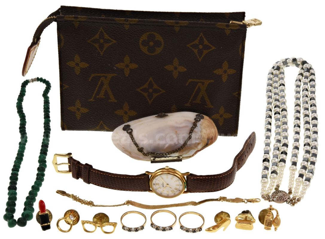 Gold & Costume Jewelry Lot
