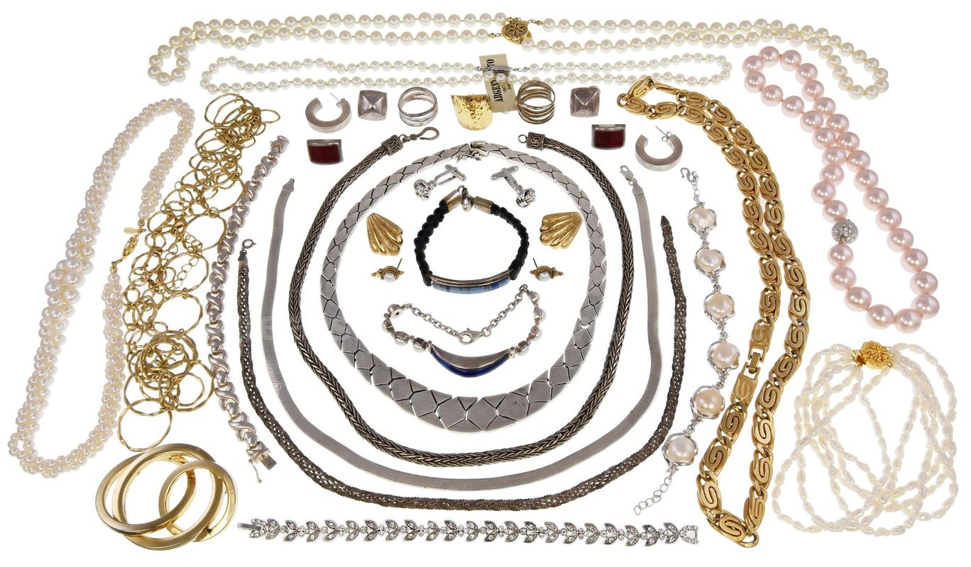 Sterling Silver & Costume Jewelry Lot