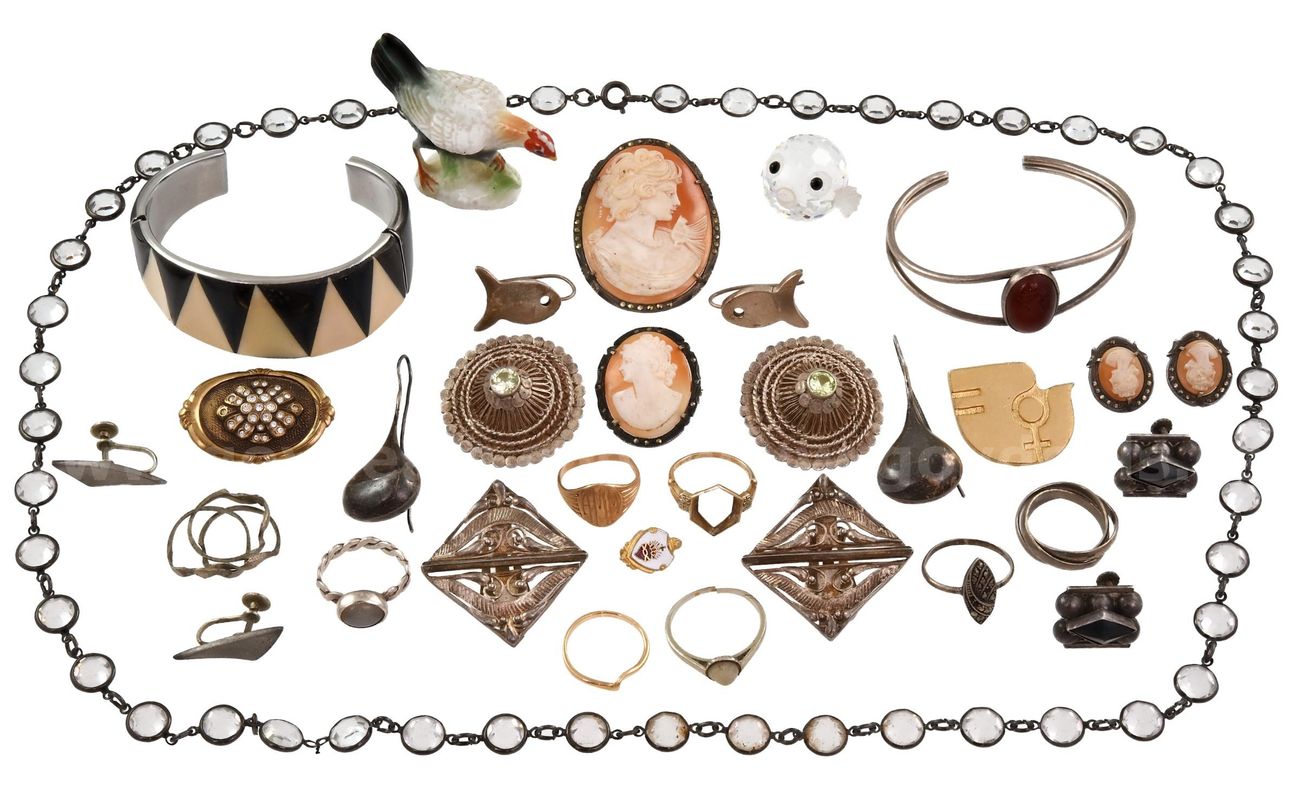 Gold, Sterling and Miscellaneous Jewelry Lot