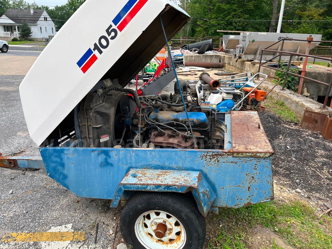 Grimmer Schmidt 105 tow behind air compressor