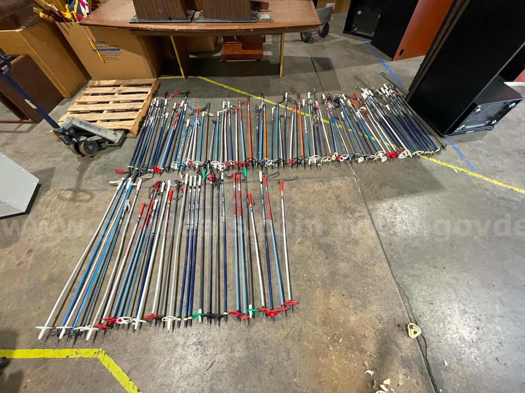 99 Used Fiberglass Cross-Country Ski Poles