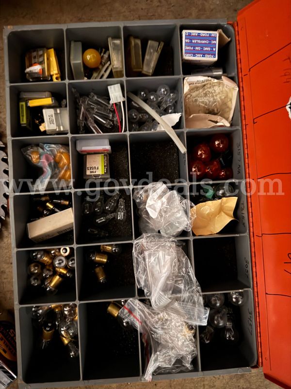 Automotive Light Bulb Supply Box; Assorted Sizes