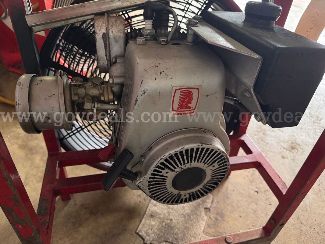 SuperVac PPV Positive Pressure Ventilation Fan with Tecumseh engine