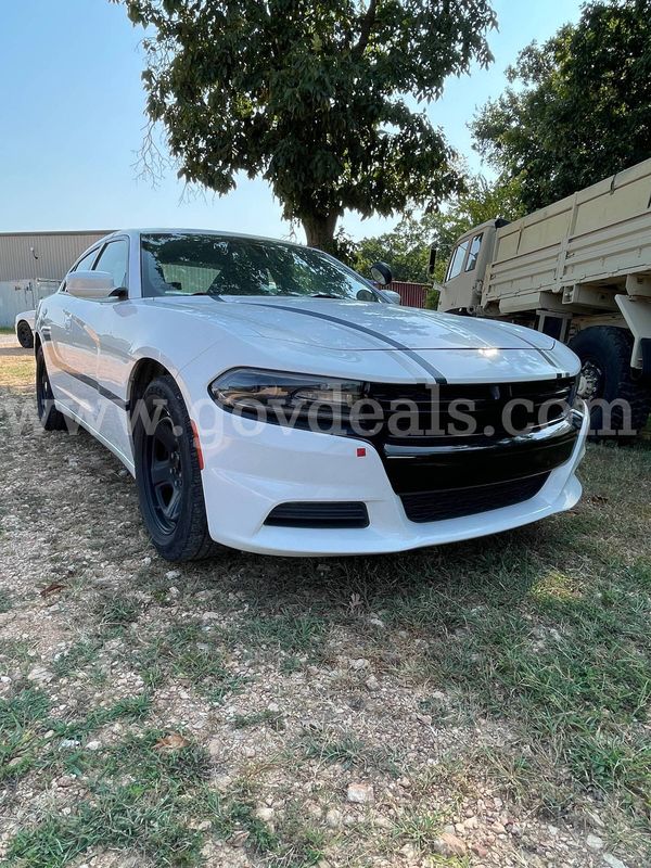 2017 Dodge Charger, Police 4-door sedan, 5.7L V8 Hemi (370hp), gasoline