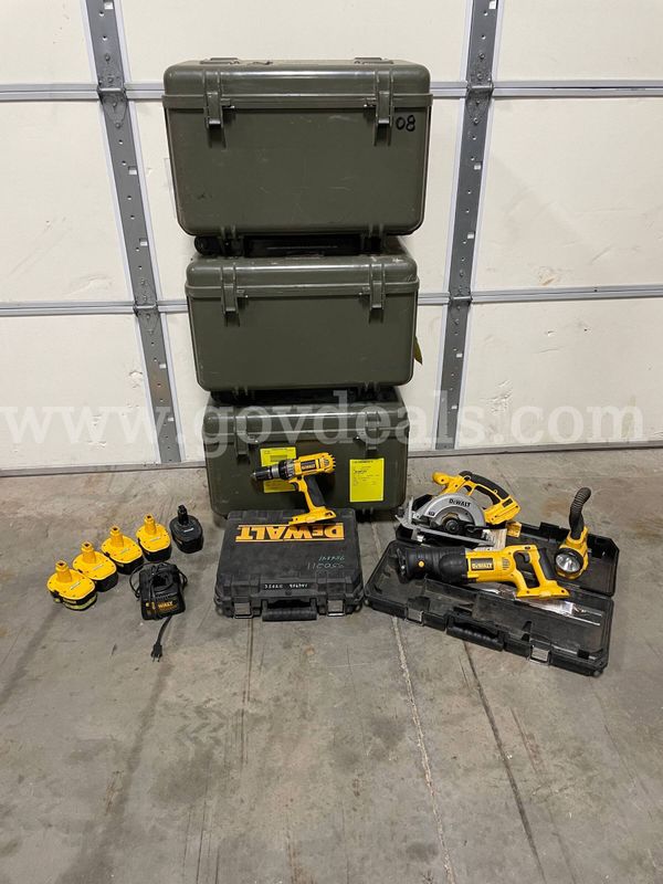 3 S-K tool boxes and 18V Dewalt power tools