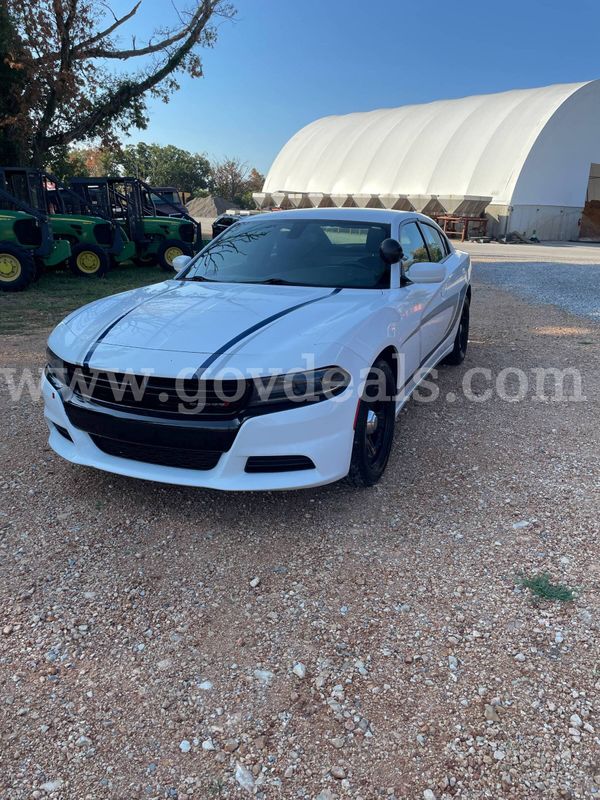 2017 Dodge Charger, Police 4-door sedan, 5.7L V8 Hemi (370hp), gasoline