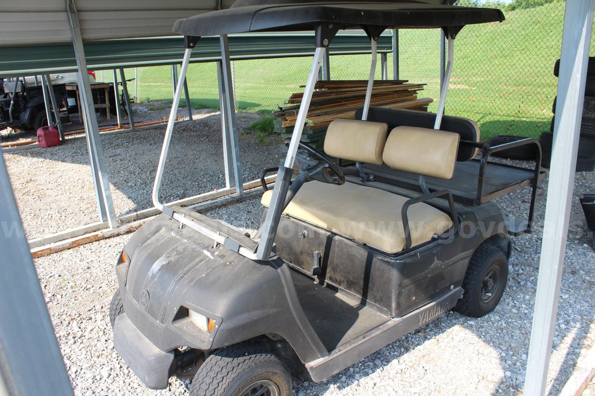 Yamaha gas golf cart