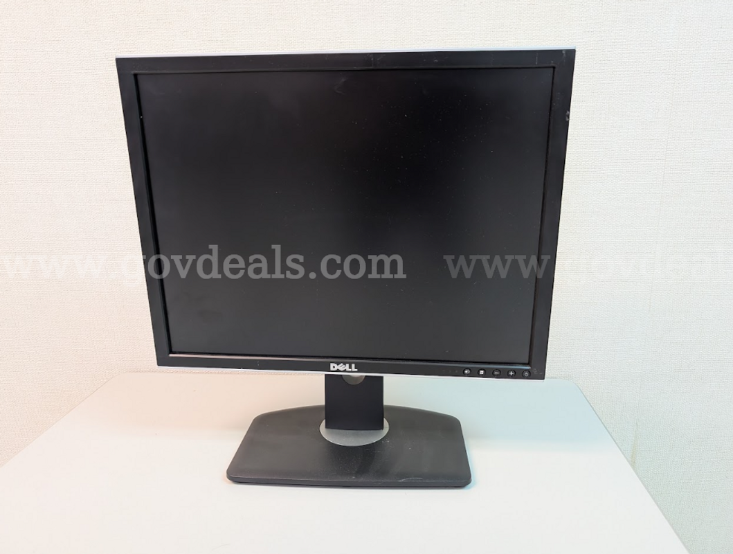 Dell 2007FPb Computer Monitors (Lot of 37)