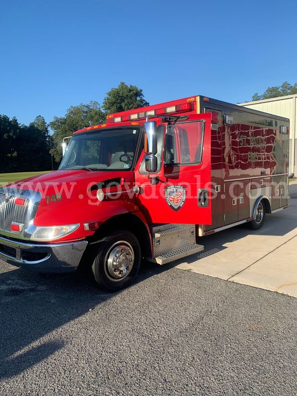 2008 International 4300
