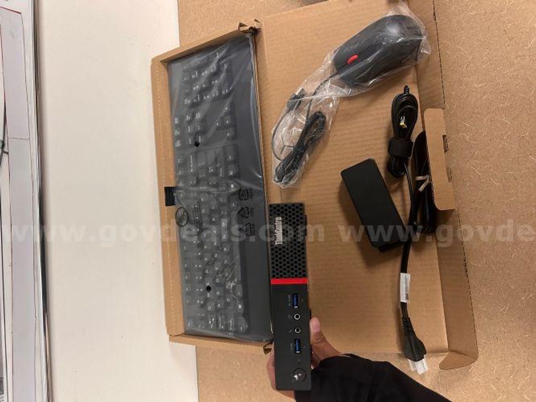 Lenovo M900 Desktop