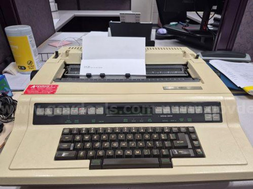 Xerxo 627 Memory Writer Typewriter