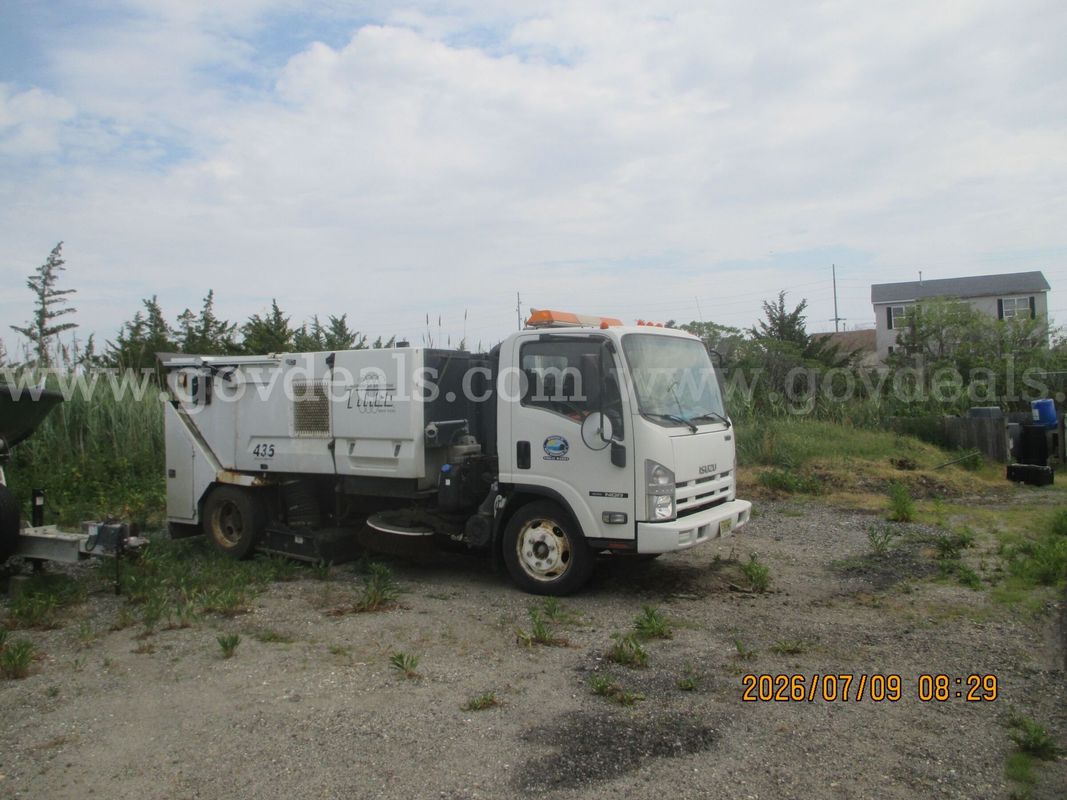 2015 Isuzu NQR