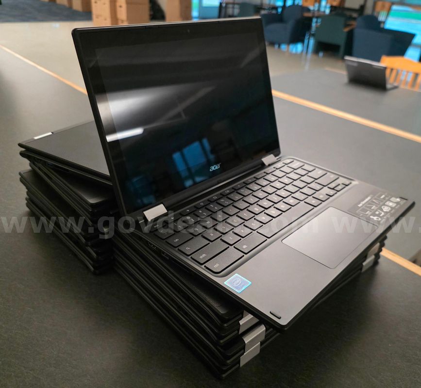 Acer R11, Spin 11 & 752 Chromebook Lot of 71