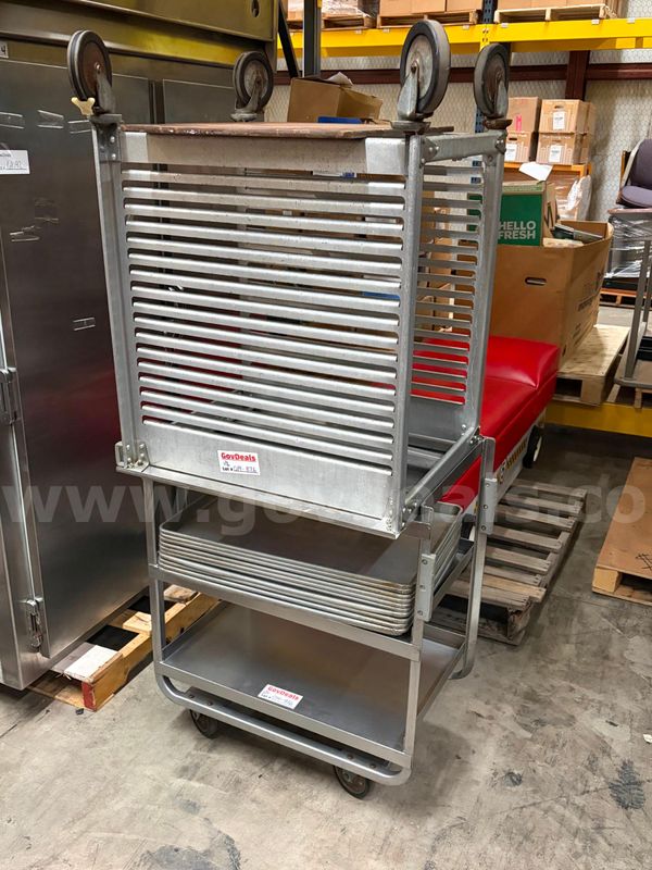 Roll on up, sheet pan standard-bearers, because we’ve got a lot that’s ready to bring some serious heavy-metal energy!!!