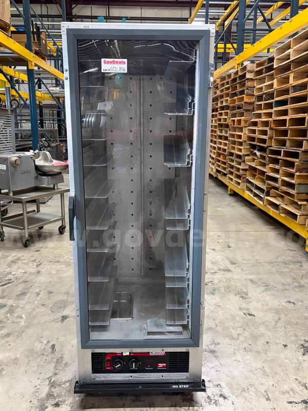 FOR SALE: Metro C175-CM2000 Holding/Warming Cabinet (Or: The World’s Most Executive-Looking Display Case)