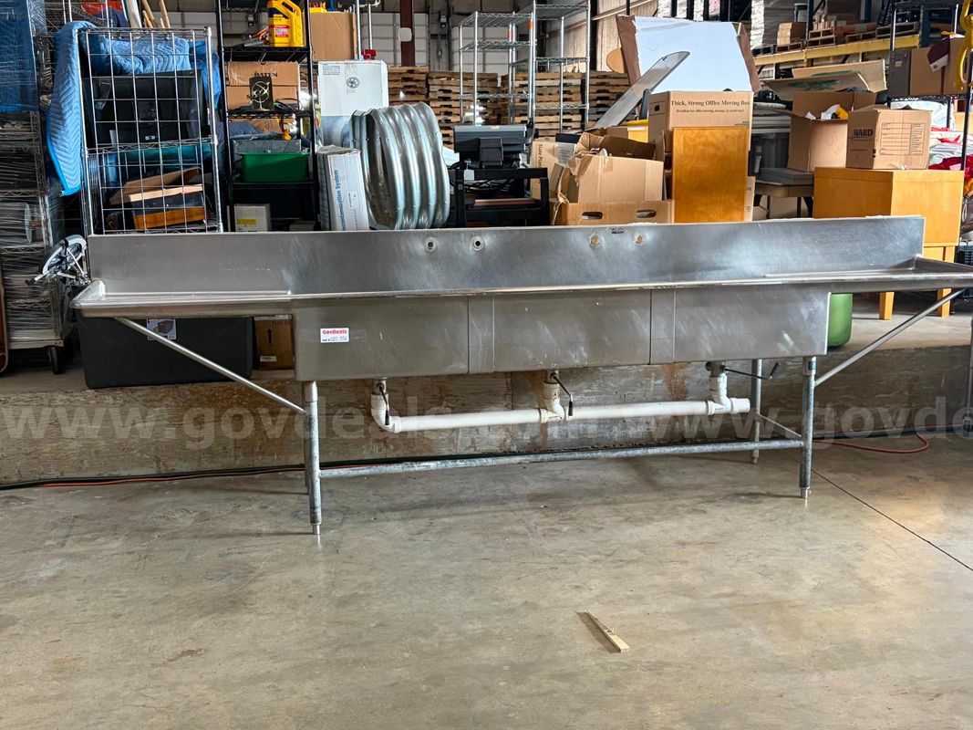 FOR SALE: 3-Bay Commercial Sink (Or, Your New Triple-Threat Therapy Tub)