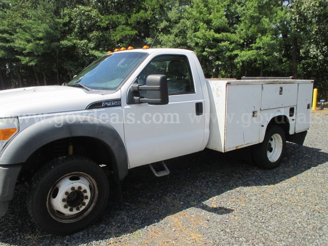2011 Ford F-450 SD