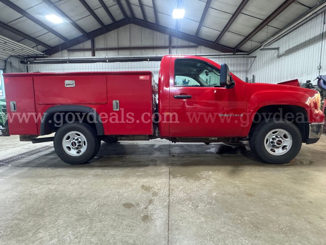 2009 GMC Sierra 2500HD Work Truck 4WD
