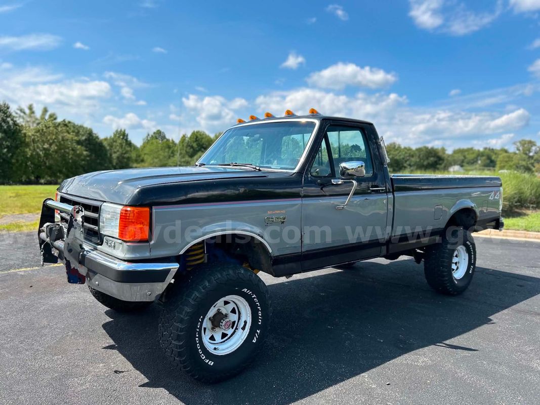 1989 Ford F-150 Reg. Cab Long Bed 4WD