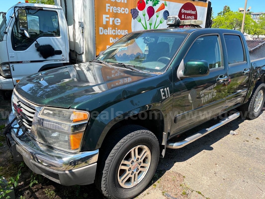 2010 GMC Canyon w/ 2 Snow Plows