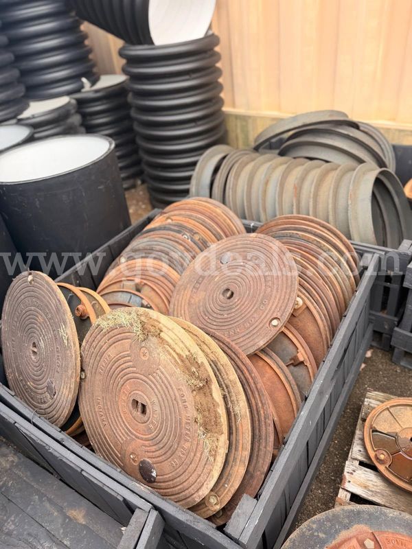 Lot Ford Monitoring Water Meter Pits Cover Lids