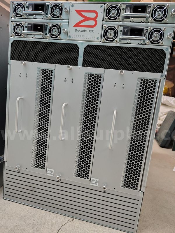1 LOT 1EA. BROCADE DCX W/6 EA. FC8-48. 2 EA. FC8-32. 2 CP8. 2 CR8. 4 PSU. 3 FAN.