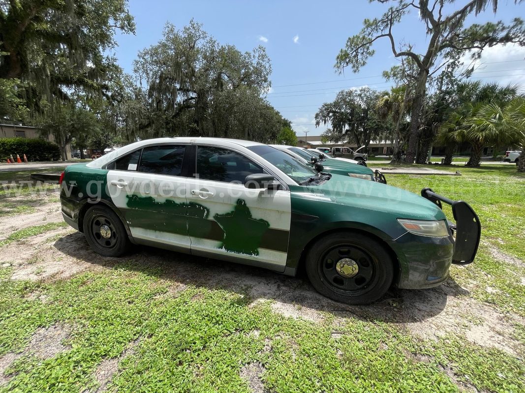 2013 Ford Taurus