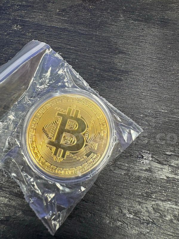 Bitcoin Token Gold Colored Coin In Plastic Case - Shipping Only - Ma