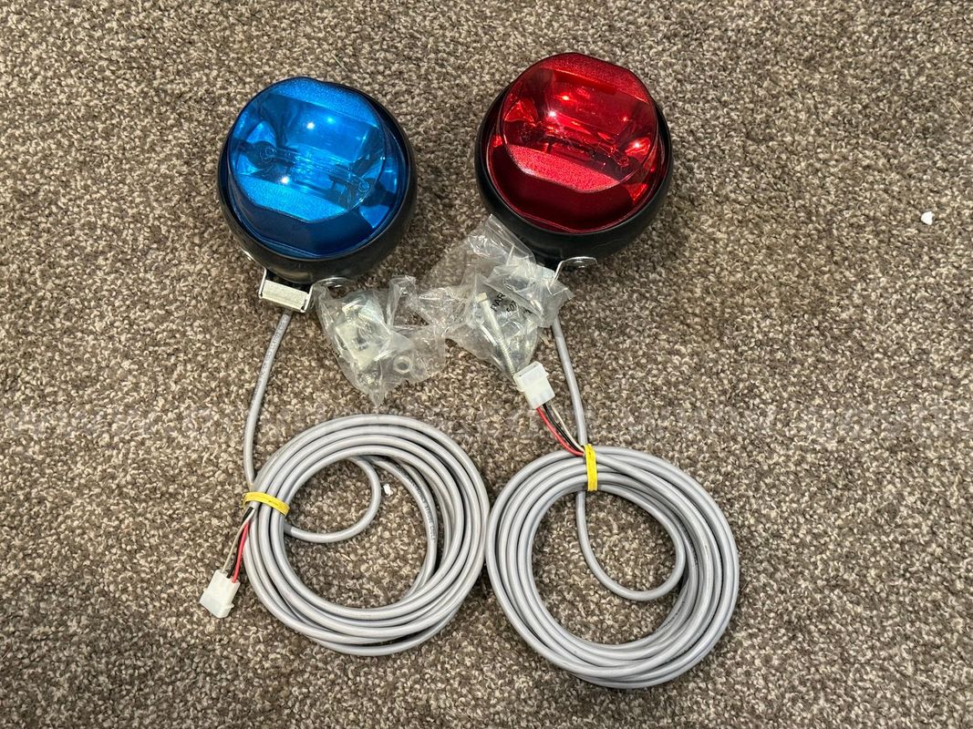 Brand New Pair Of Nova Par-36 Light Grill / Deck / Trunk Extended Strobe Light Heads - Police Fire Ems Shipping Only