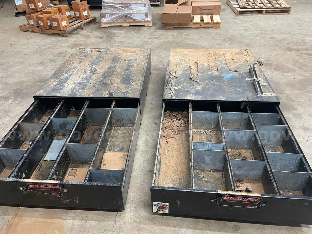 Truck Bed Weather Guard Rat Pack Tool Box