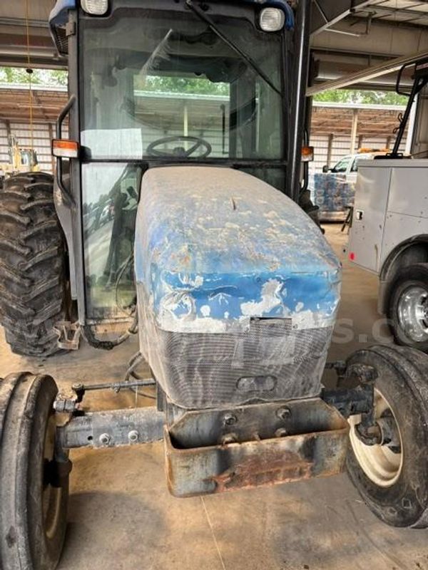 New Holland Farm Tractor