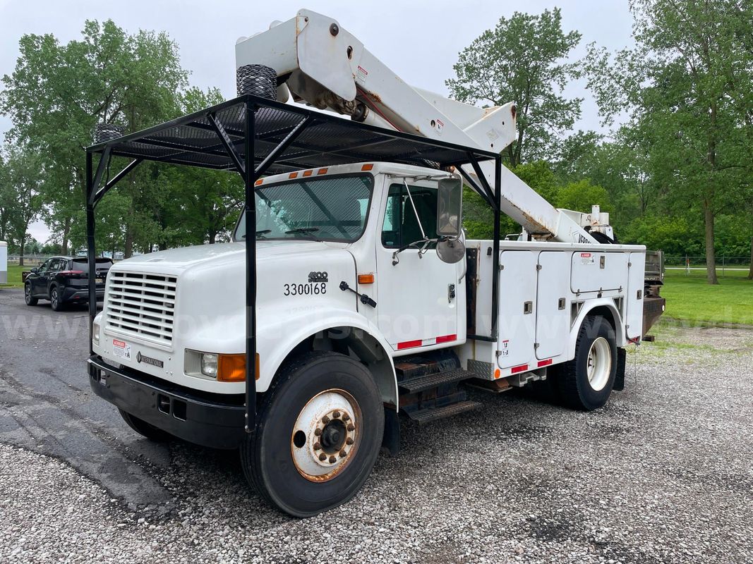 2001 International 4900 -