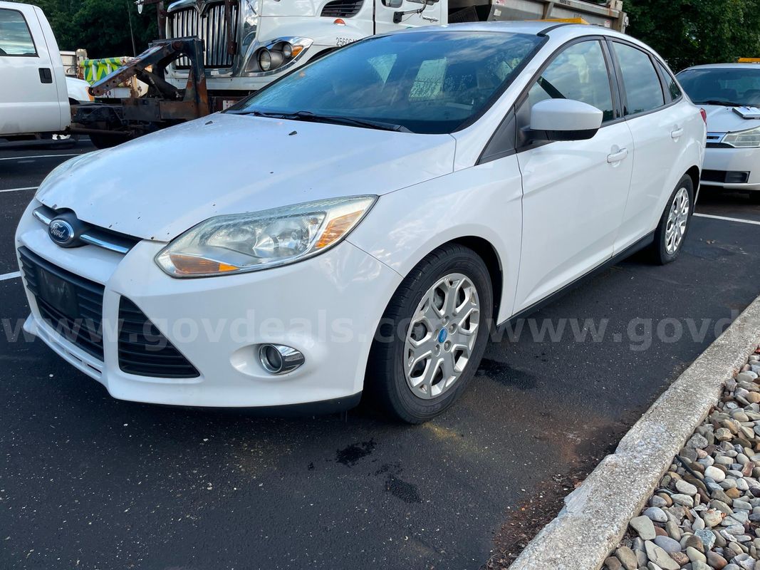 2012 Ford Focus SE Sedan