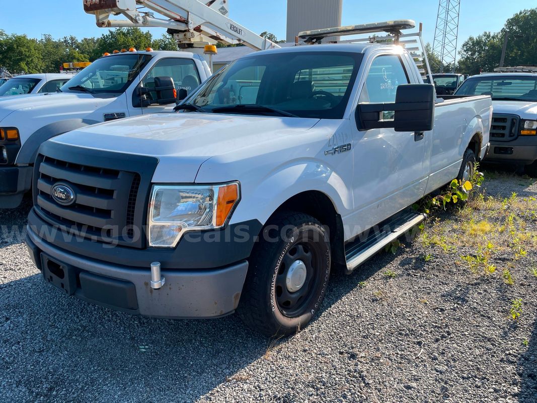 2012 Ford F-150 XL 8-ft. Bed 2WD